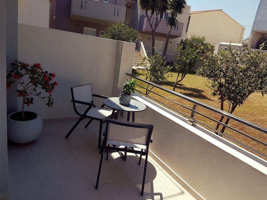 Luxury Apartments Near To The Beach Plakias Exterior photo