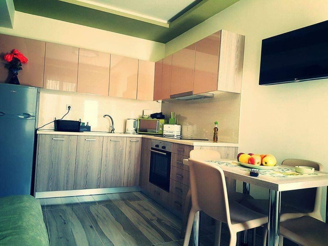 Luxury Apartments Near To The Beach Plakias Exterior photo